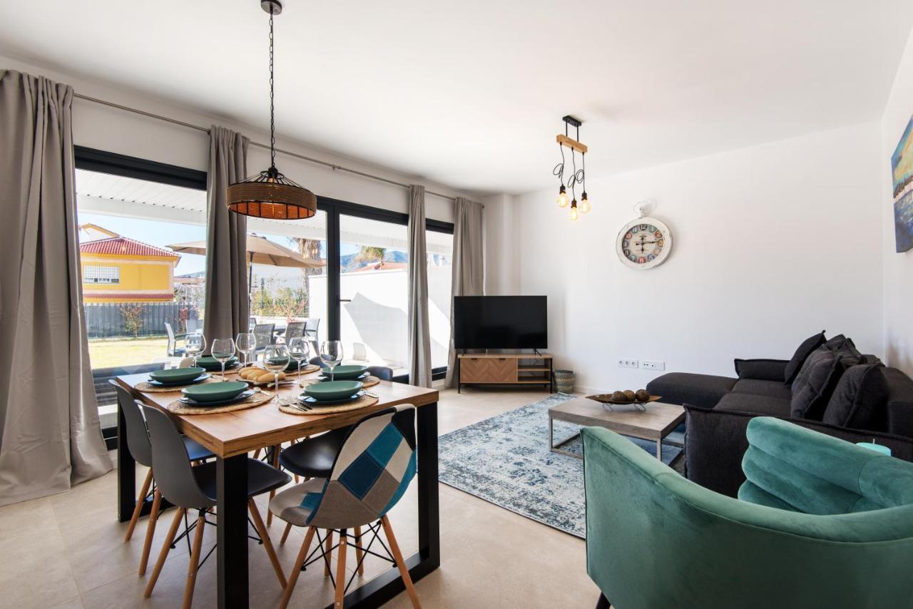 טורמולינוס Alamar The Best Luxury Apartment On The Beach מראה חיצוני תמונה